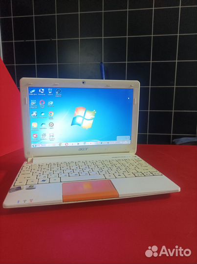 Ноутбук Acer Aspire One