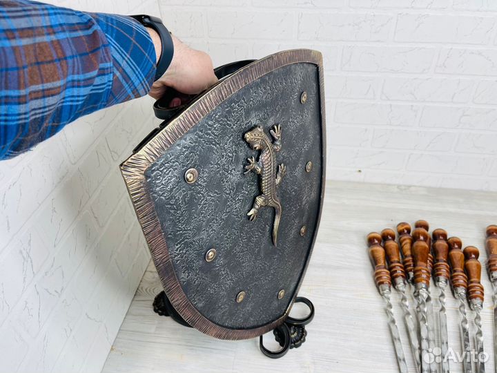 Шампурница кованная в виде щита арт.шн0516