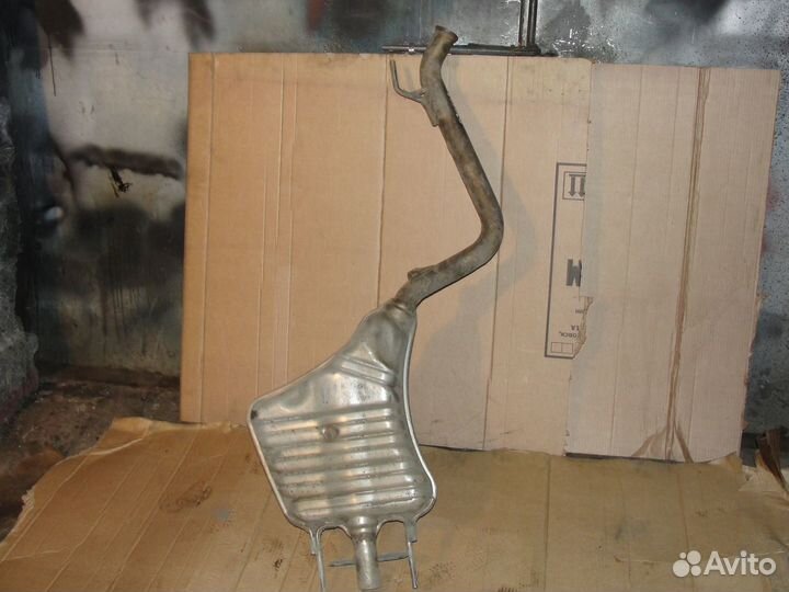 Задняя левая часть глушителя Mercedes w221 2013г