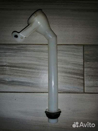 Горловина бачка омывателя Nissan Qashqai