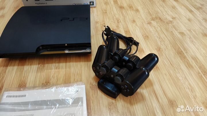 Sony ps3 slim 320Gb + 2 Геймпада