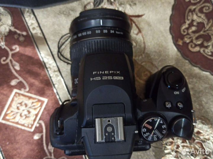 Цифровой фотоаппарат Fujifilm finepix HS 25 EXR