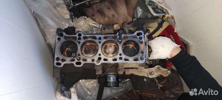 Двигатель в разборе Mazda Demio DW3W