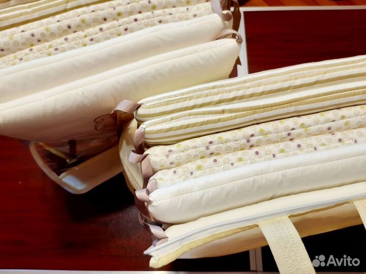 Бортики в кроватку новые