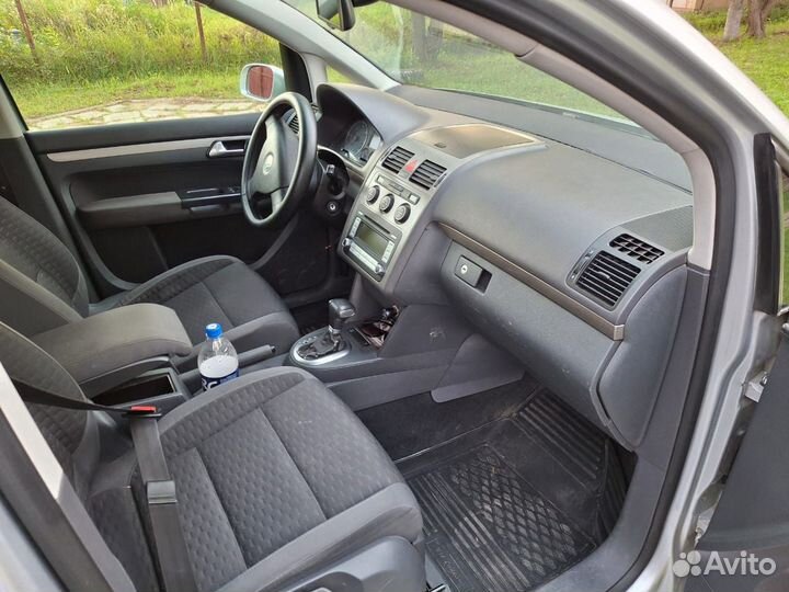 Volkswagen Touran 2.0 AMT, 2008, 370 655 км
