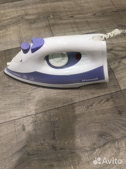 Утюг Maxwell