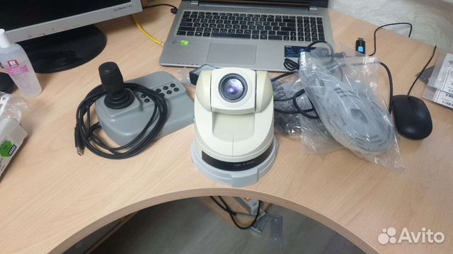 Axis 214 PTZ - Сетевая поворотная видеокамера