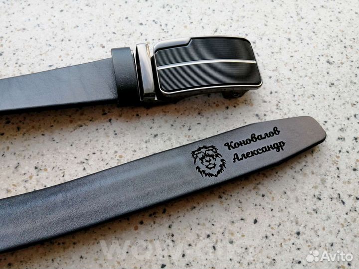 Мужской кожаный ремень