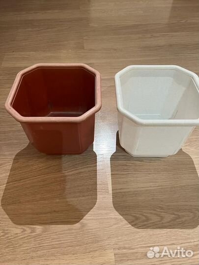 Горшок большой для цветов и овощей