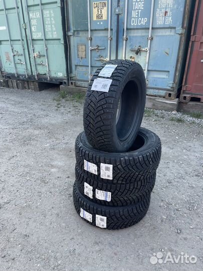 Michelin X-Ice North 4 205/55 R16 94T