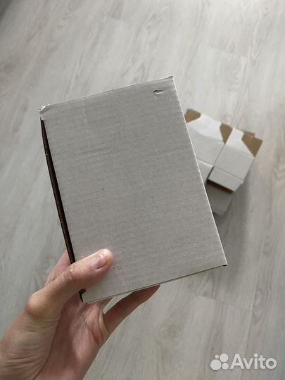 Коробки размера 14на10, высота 7.7