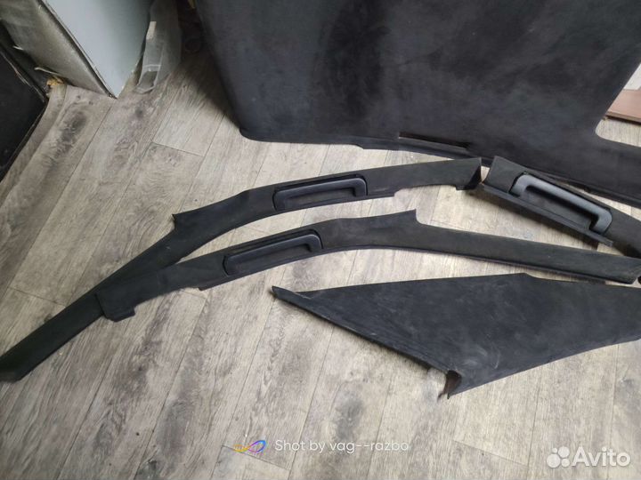 Черный потолок audi a8d2