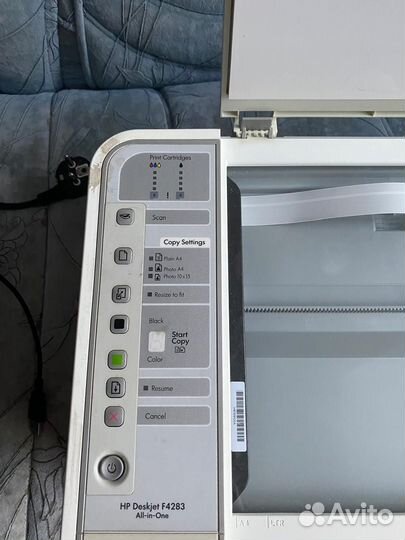 Цветной струйный принтер HP deskjet 2320