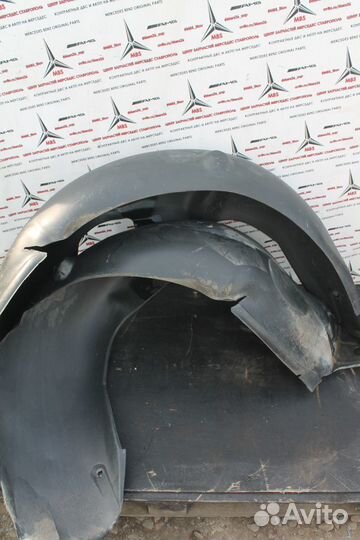 Подкрылок зад W210 Мерседес Универсал