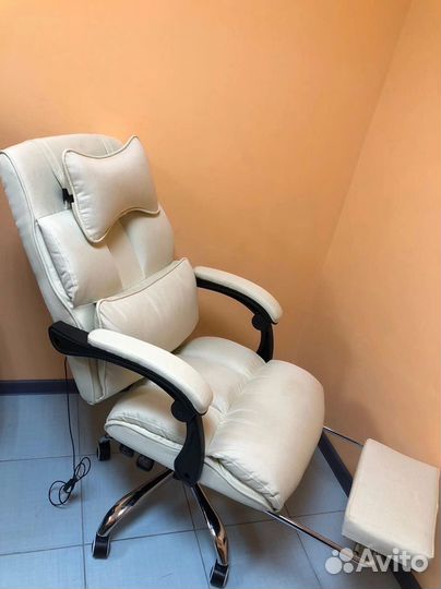 Компьютерное игровое кресло геймерское с массажем