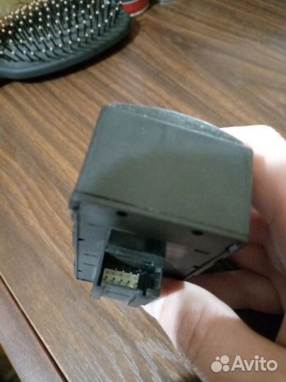 Бус Audi 4E0 959 851