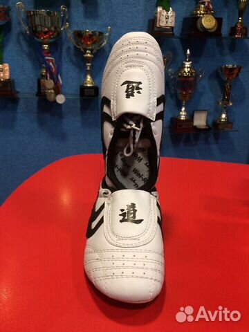 Обувь для тренировок(степки)