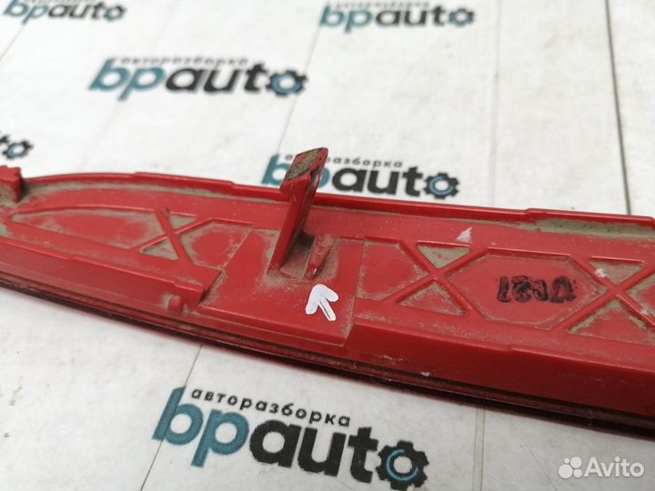 Катафот заднего бампера правый 92406-H5000 Hyundai