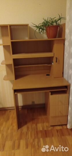 Компьютерный стол, письменный стол