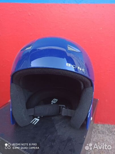 Шлем горнолыжный