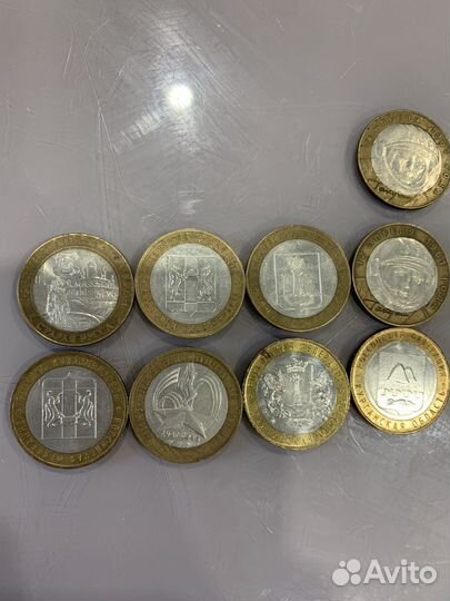 Юбилейные монеты