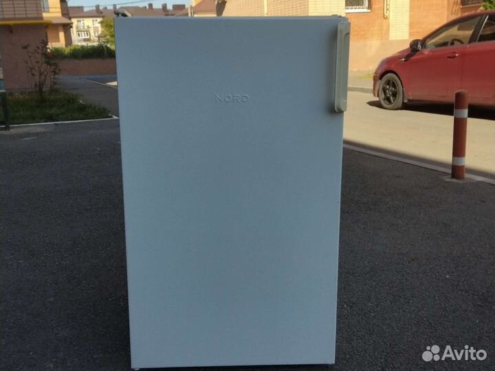 Холодильник маленький