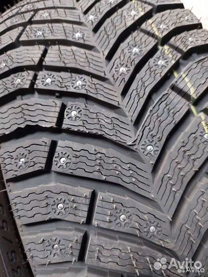 Michelin X-Ice North 4 195/65 R15 95T