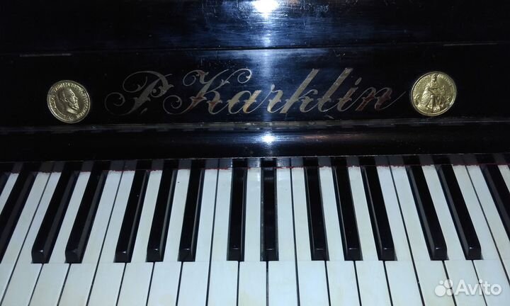 Пианино антикварное немецкое karklin