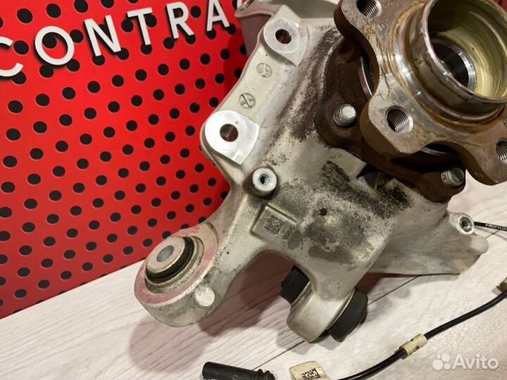 Кулак задний левый Bmw 5 G30 2020