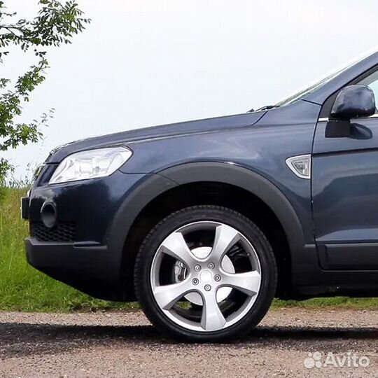 Крыло переднее левое в цвет Chevrolet Captiva