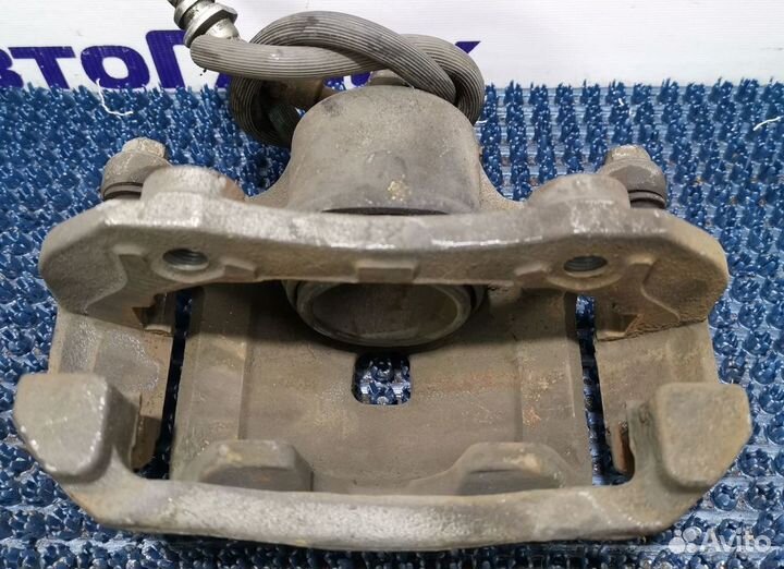 Суппорт Nissan March