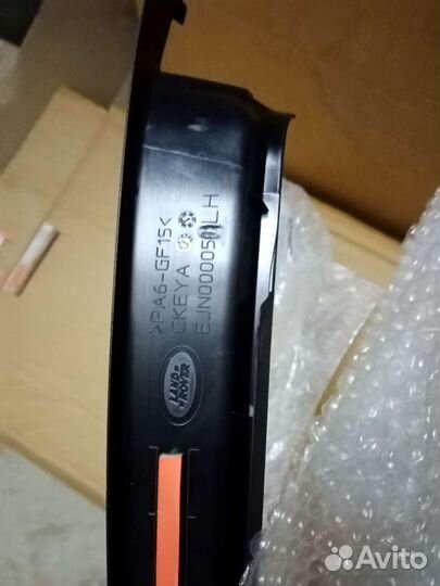 Накладка стекла зд/л Range Rover Sport 05-12