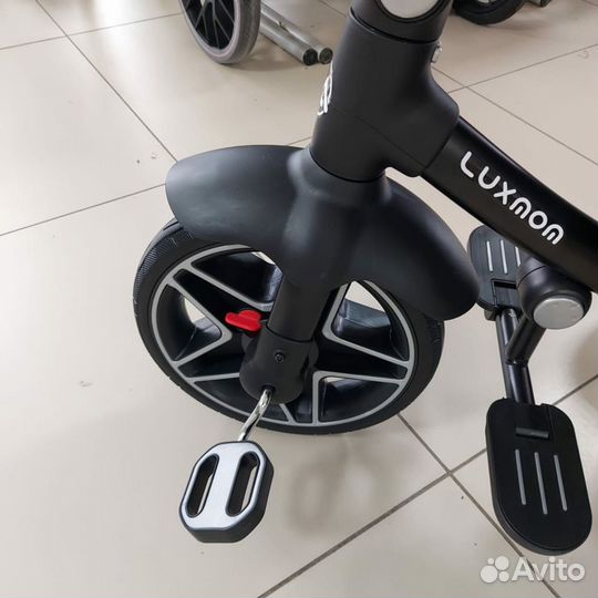 Детский трехколесный велосипед luxmom 5511