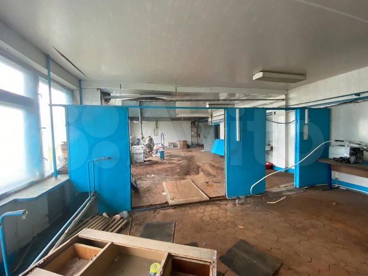 Производство, 2400 м²