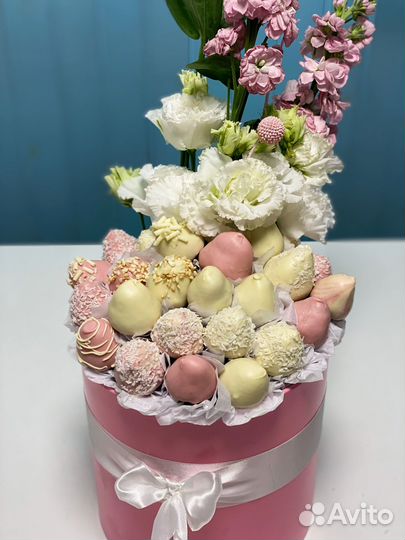 Букет из клубники в шоколаде