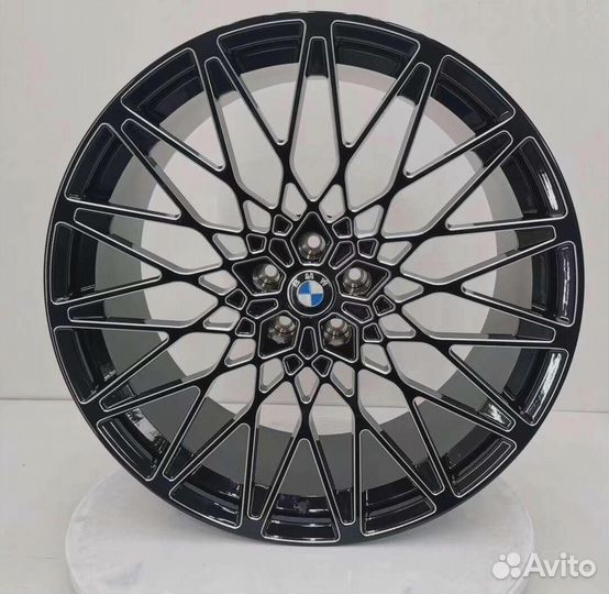 Кованые диски R22