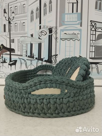 Корзина-поднос с подставками под чашку