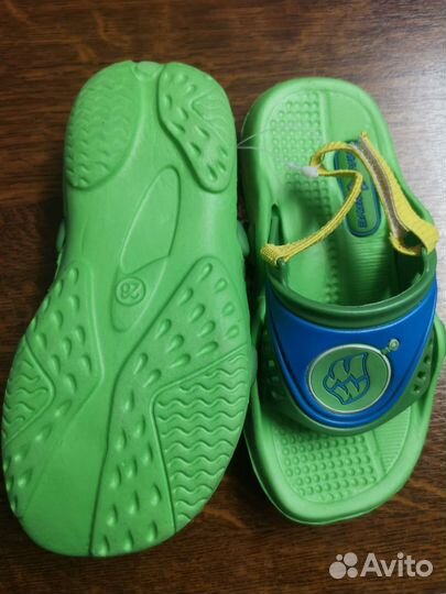 Тапочки для плавания