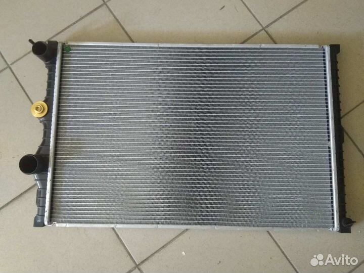 Радиатор УАЗ Патриот