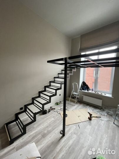 Антресольный этаж