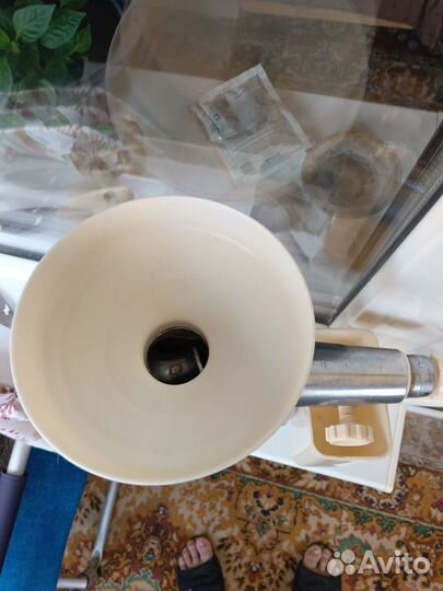 Соковыжималка шнековая ручная