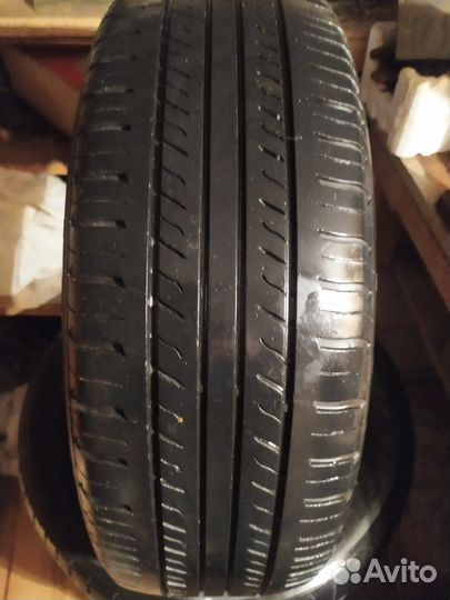 Triangle TR928 225/65 R17 102