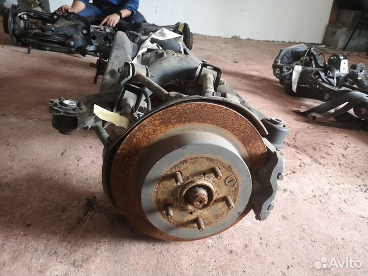 Балка подвески задняя toyota crown gws204