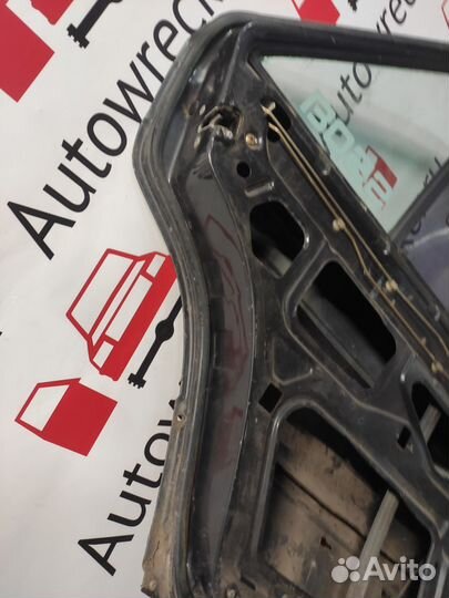 Дверь задняя правая Мерседес 190 (W201)