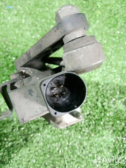 Датчик положения кузова передний Audi Tt 8J BWA