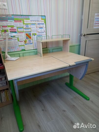 Растущая парта для школьника