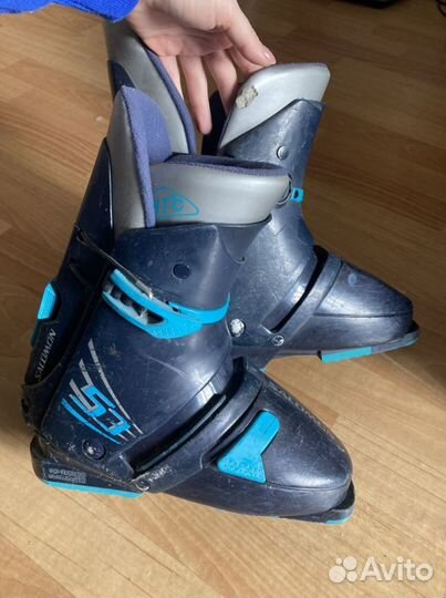 Горнолыжные ботинки