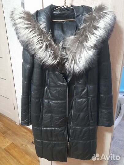 Продам кожанный пуховик