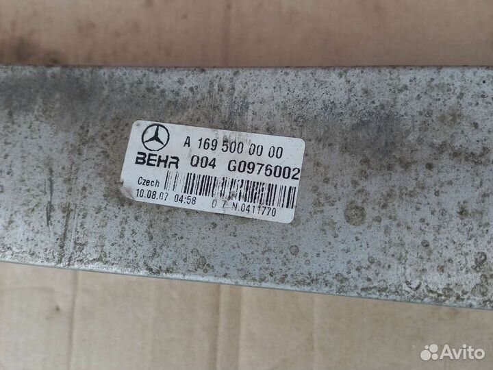 Mercedes B W245 (05-11) радиатор интеркуллера
