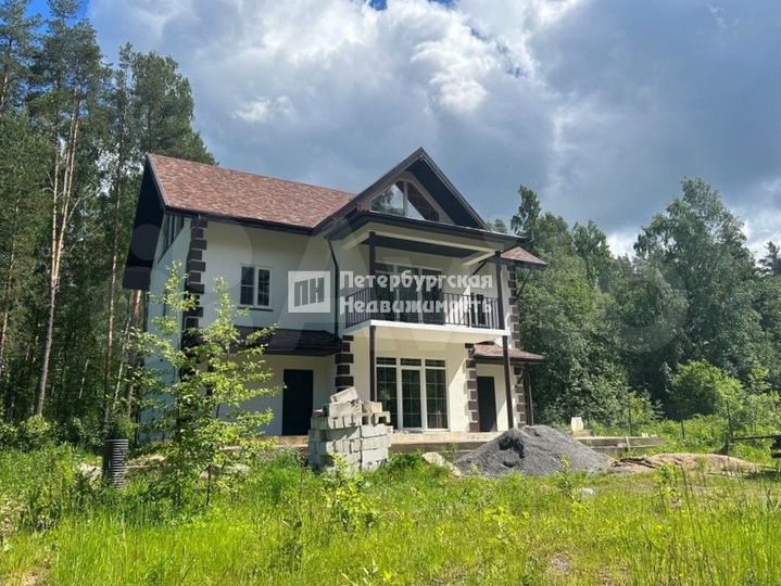 Коттедж 224,7 м² на участке 22 сот.